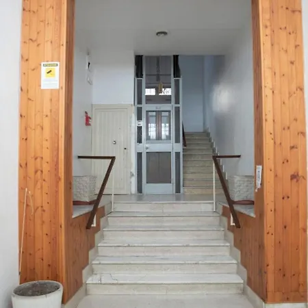 Guest house Akrone Center 3*