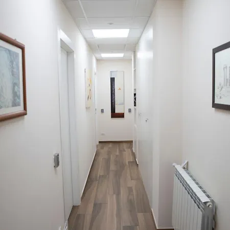 Akrone Center Guest house 3*