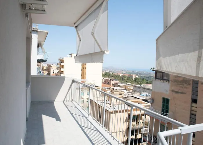 Guest house Akrone Center 3*